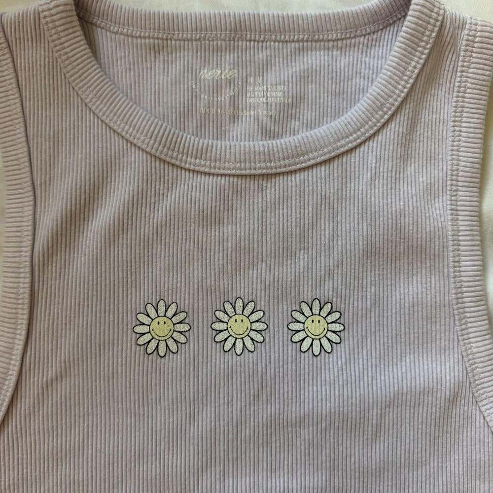 Aerie Womens Lavender Ribbed Tank Smiley Daisy Size Medium - Picture 3 of 6
